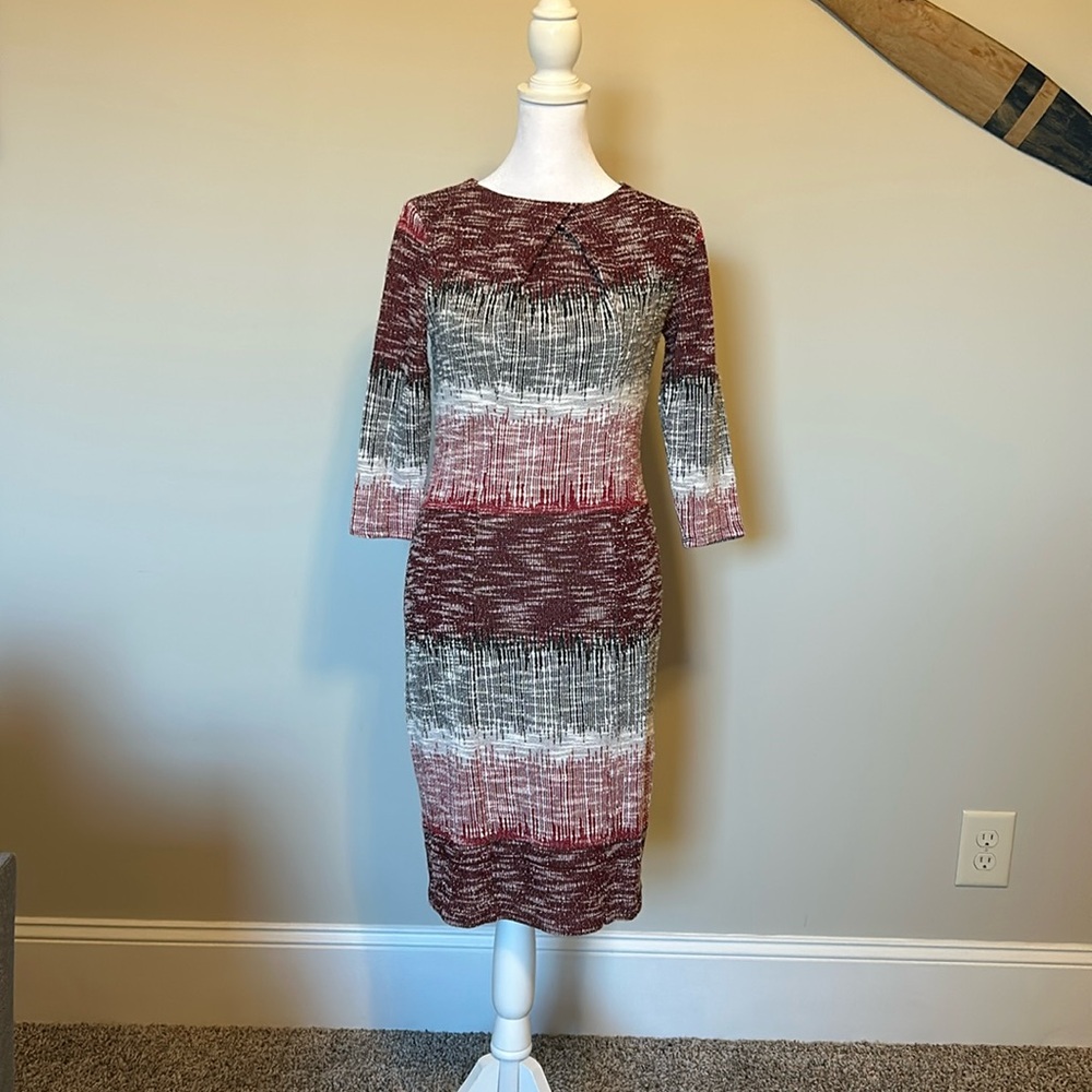 New York and co maroon, black and white dress. Size xs